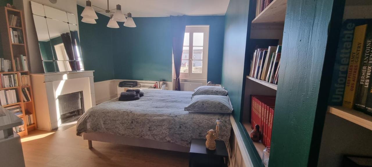 Chambres D'Hote Le Cedre Lezoux Exterior foto